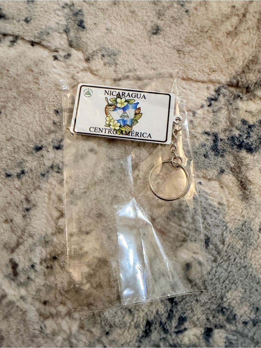 Nicaragua Keychain with Flag Design